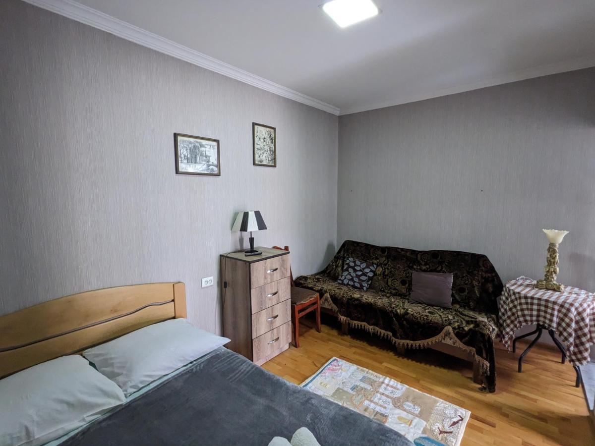 Apartments Se7En Tbilisi Exterior photo